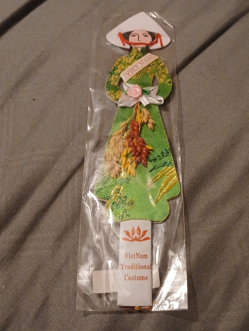 Vietnam Traditional Costume Bookmark